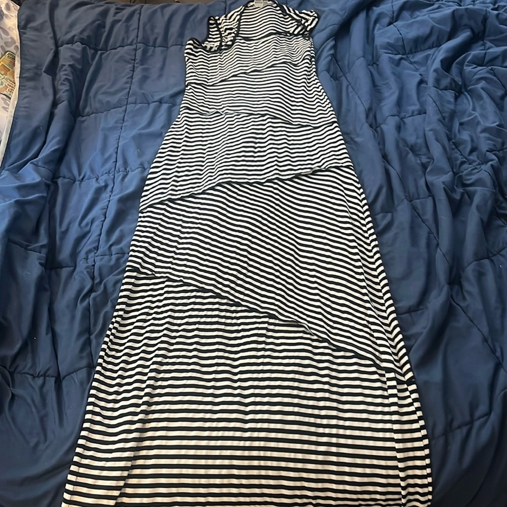 Max studio full length dress